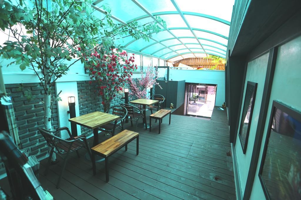 Must Stay Hotel Myeongdong Seúl Exterior foto
