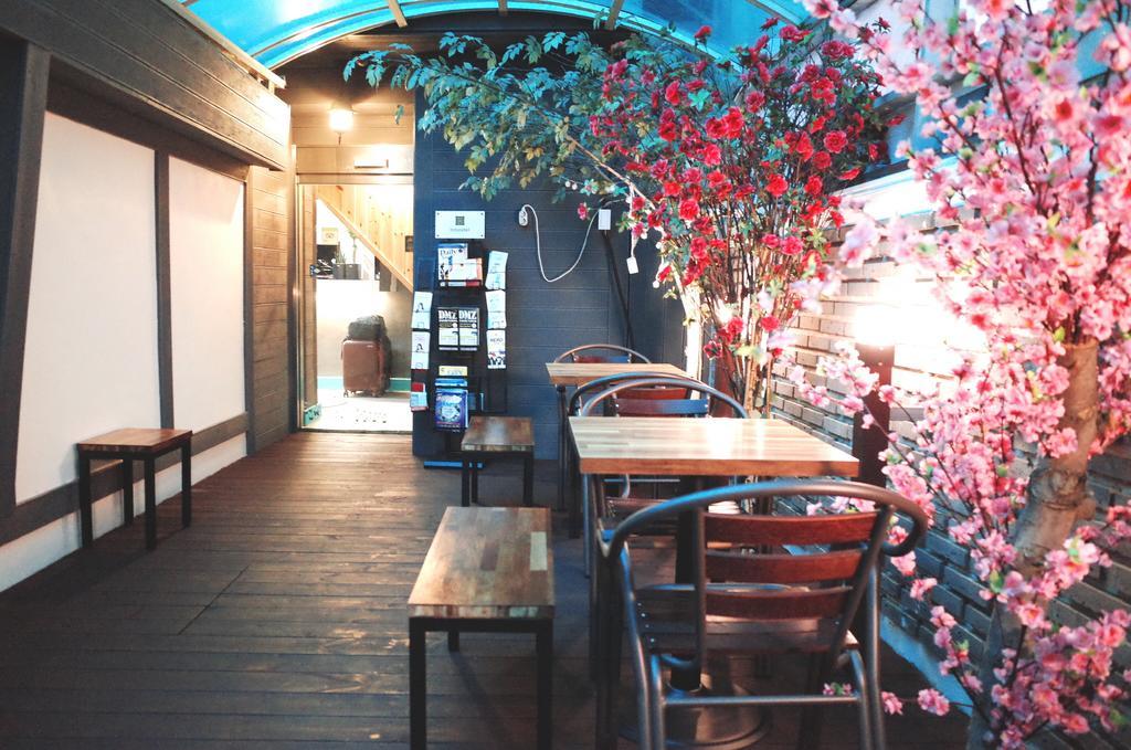 Must Stay Hotel Myeongdong Seúl Exterior foto